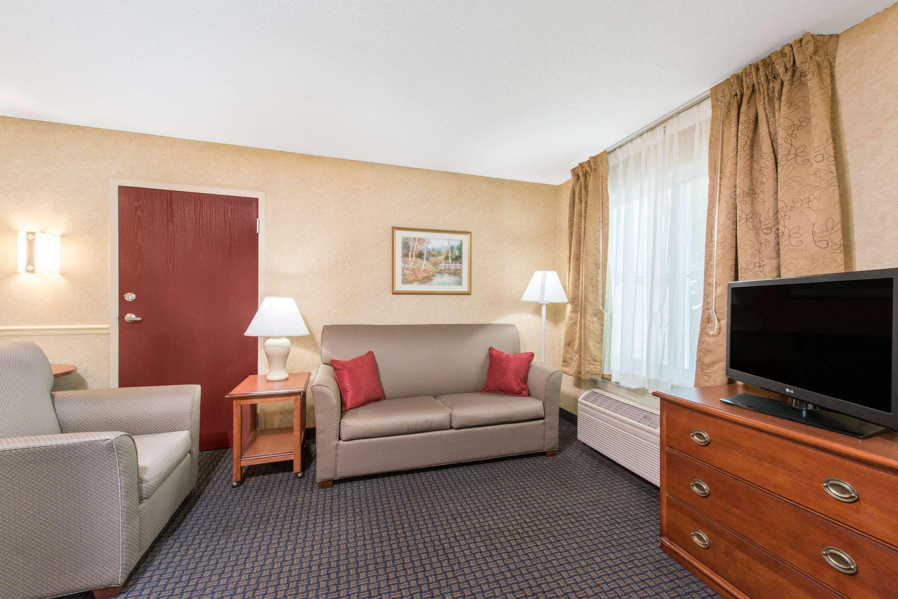 Lancaster Suites Exterior foto